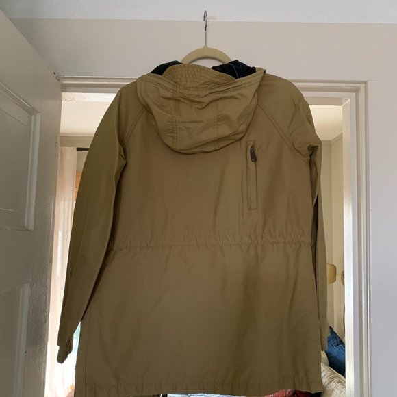Pendleton Rain Jacket - Picture 3 of 10